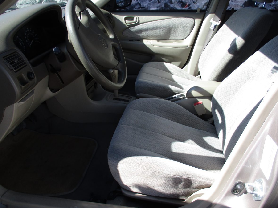 Used 2000 Toyota Corolla VE for sale